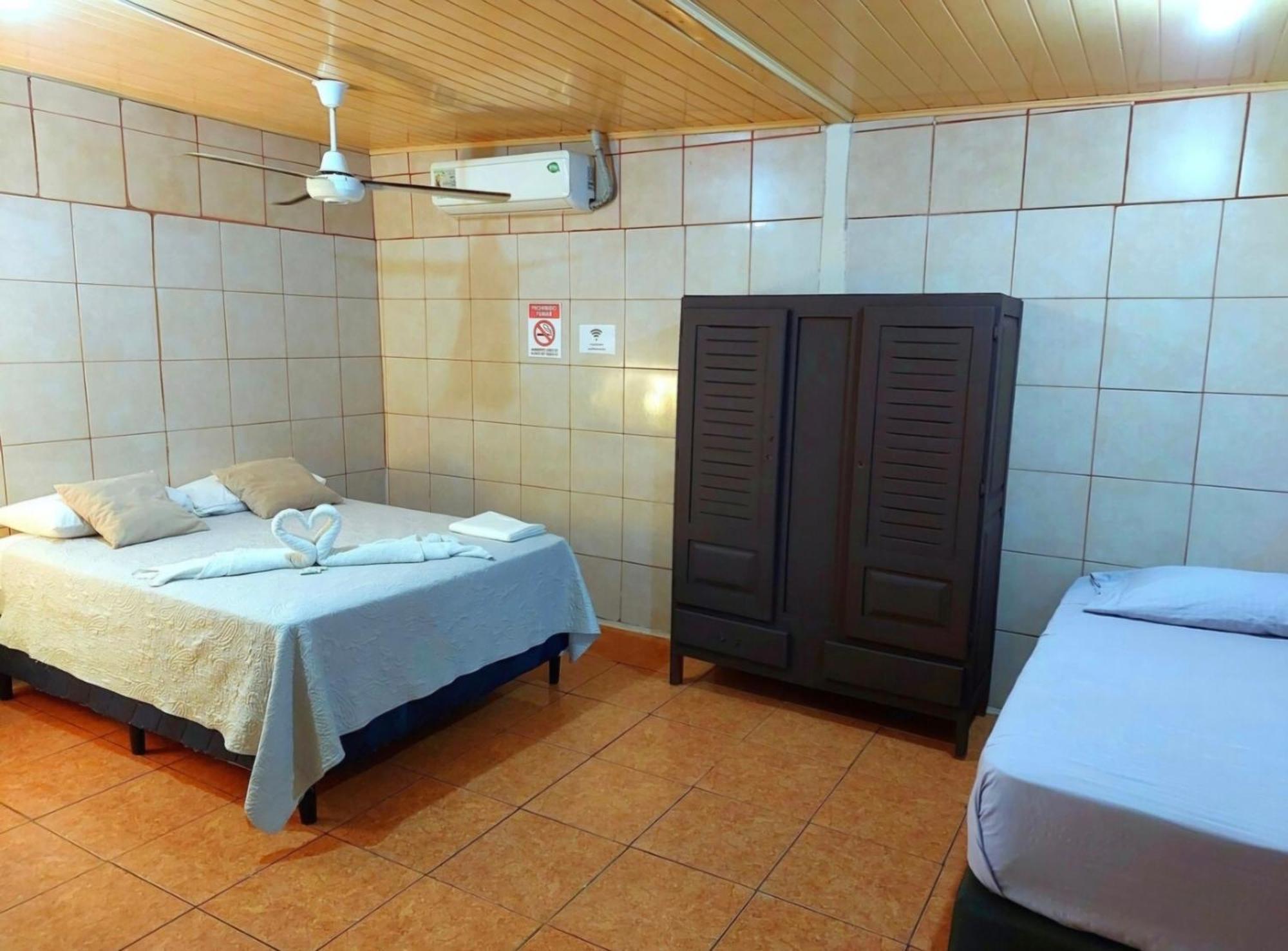 Hostel Del Pacifico Puntarenas Esterno foto